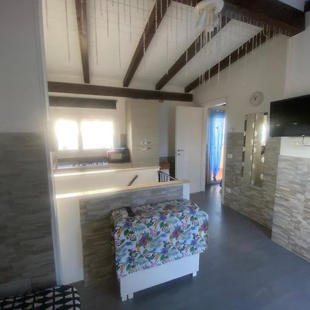 La Casa Di Leila Apartment ปาสซอสกูโร ภายนอก รูปภาพ