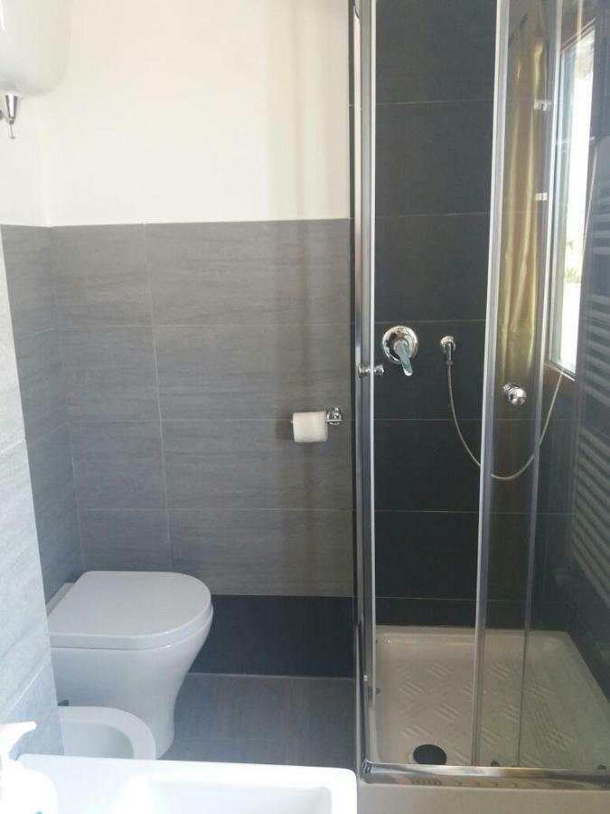 La Casa Di Leila Apartment ปาสซอสกูโร ภายนอก รูปภาพ